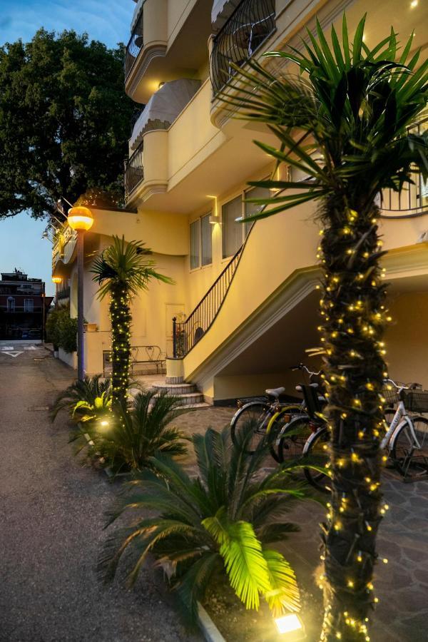 Residence Queen Rímini Exterior foto